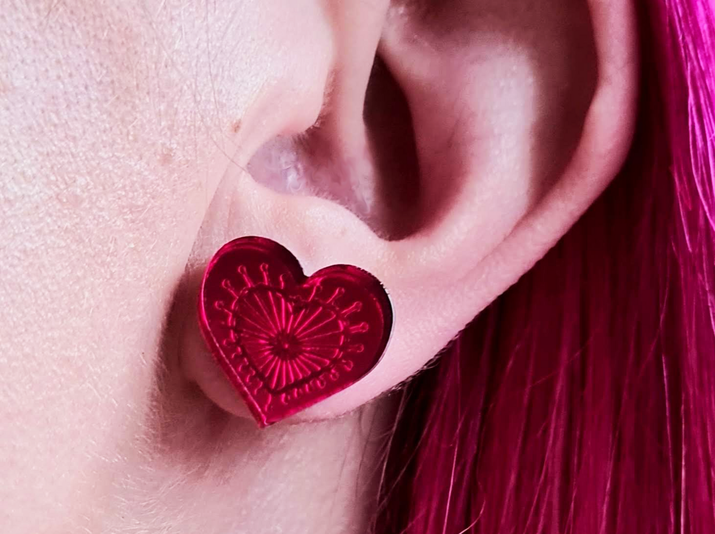 Deco Mirror Heart Studs