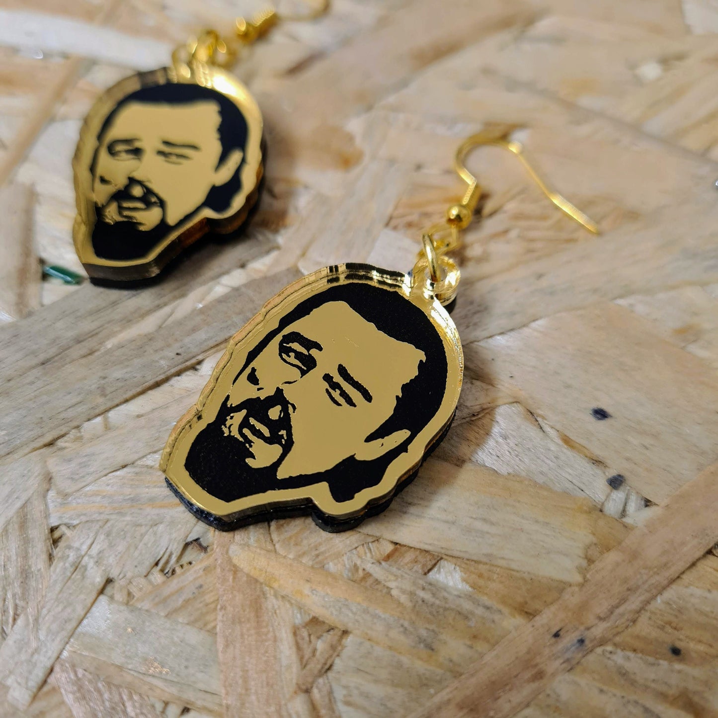 Leonardo Dicaprio Meme gold mirror acrylic earrings